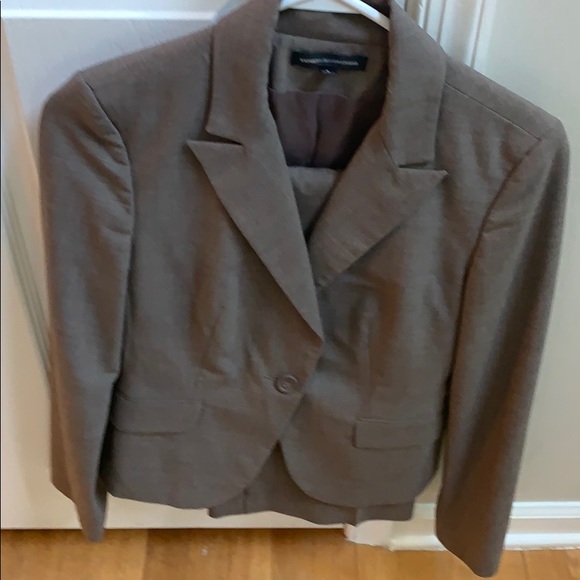 Size 0;suite;Excellent! - Picture 8 of 8